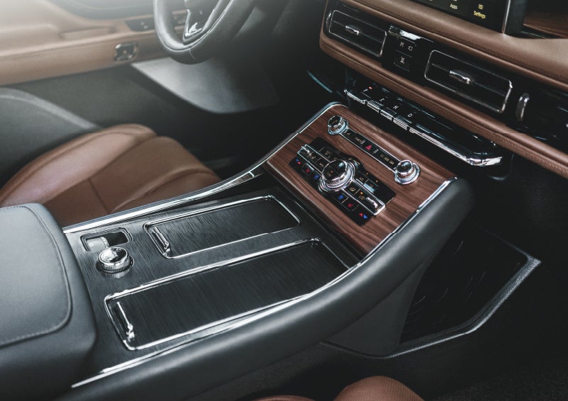 The front center console of a 2024 Lincoln Aviator® SUV is shown | Bondy's Lincoln in Dothan AL