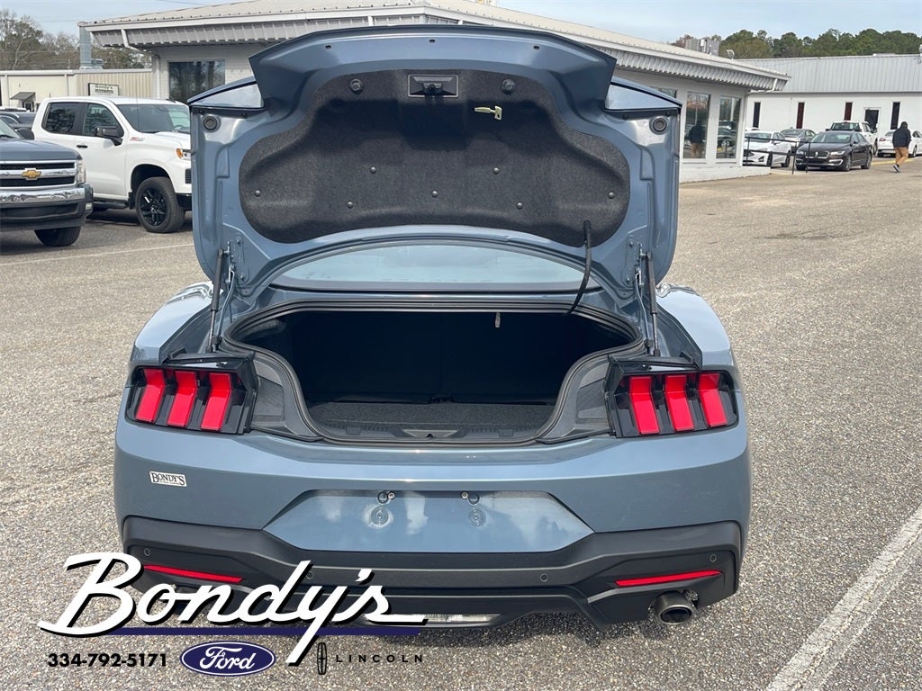 2024 Ford Mustang EcoBoost