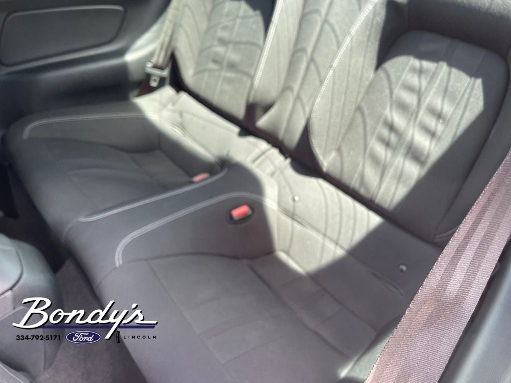 2022 Ford Mustang EcoBoost