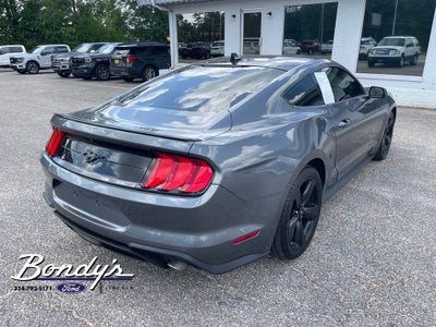 2022 Ford Mustang EcoBoost