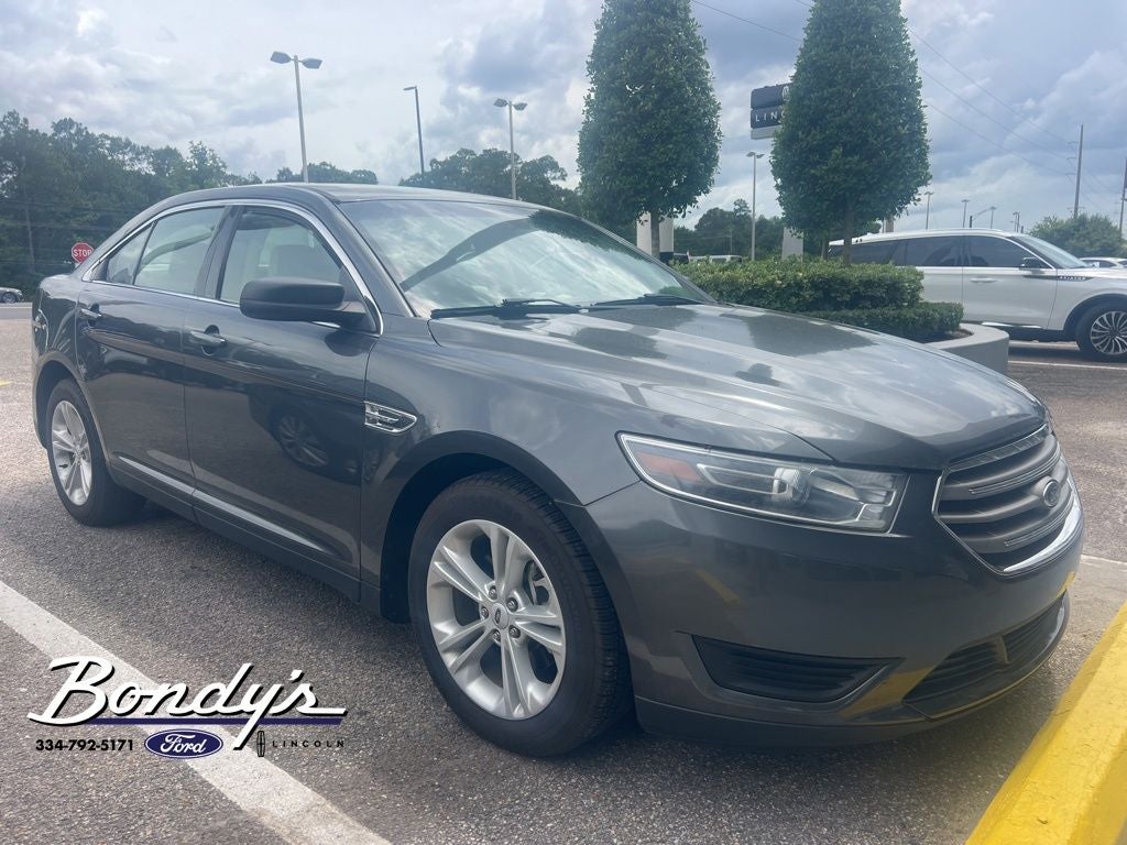 2019 Ford Taurus SE