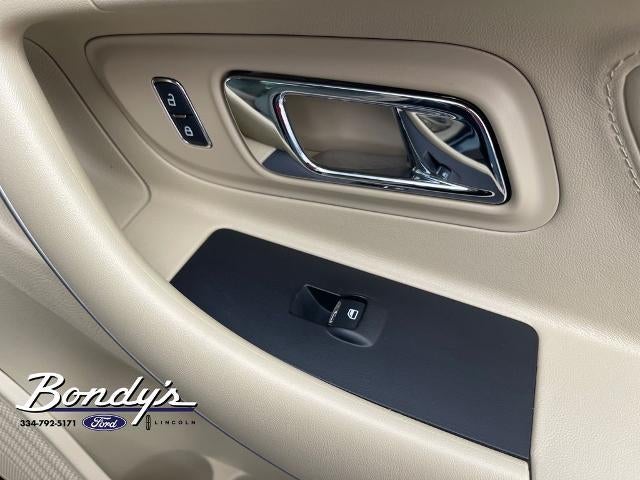 2019 Ford Taurus SE