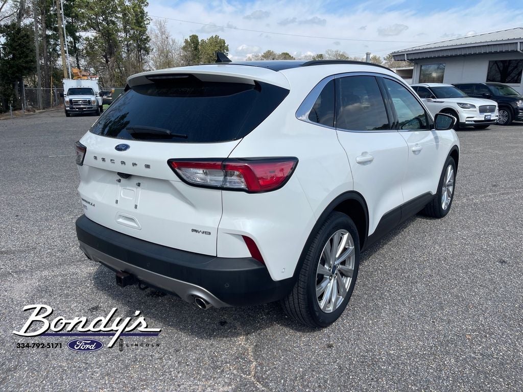 2022 Ford Escape Titanium