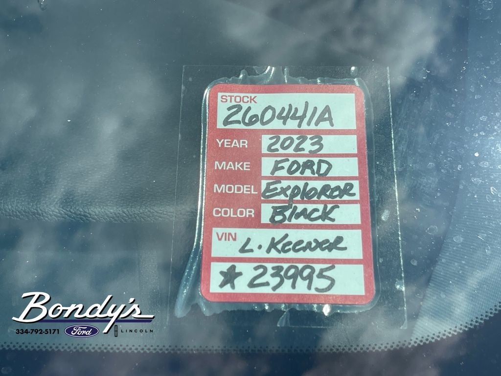 2023 Ford Explorer XLT