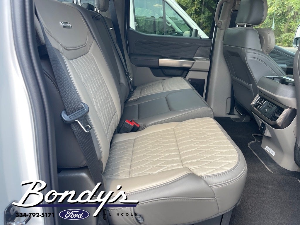 2026 Ford F-350SD Platinum DRW