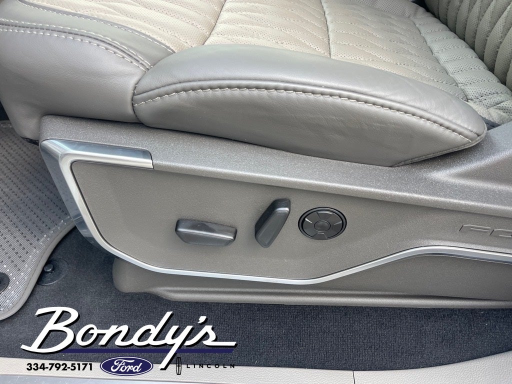 2026 Ford F-350SD Platinum DRW