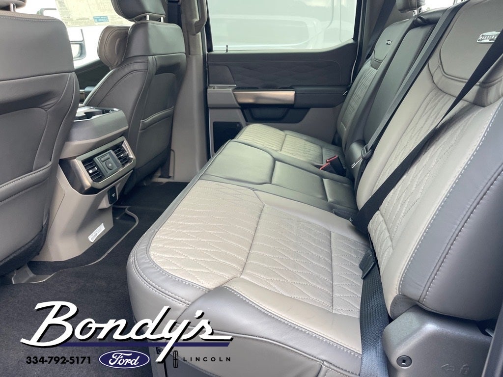 2026 Ford F-350SD Platinum DRW