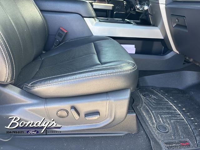 2022 Ford F-450SD Lariat DRW