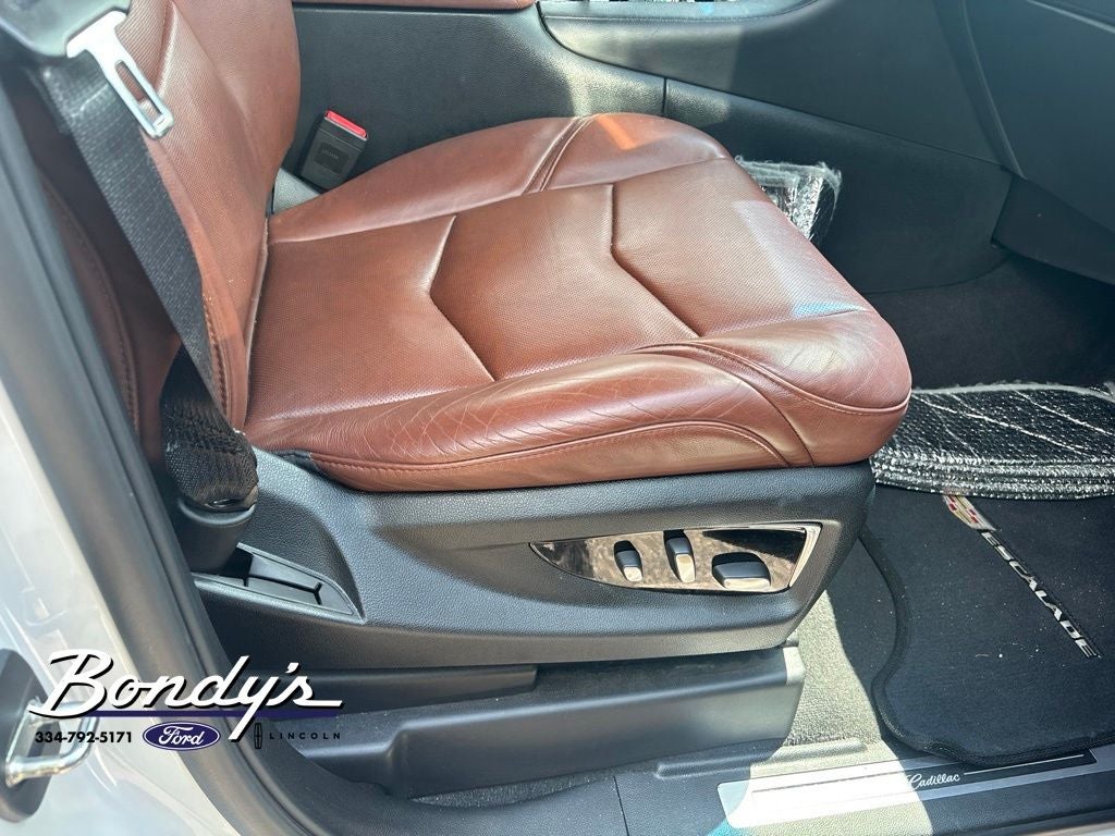2018 Cadillac Escalade Luxury