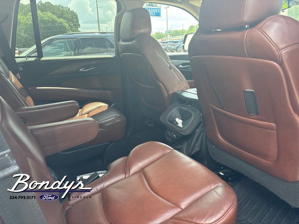 2018 Cadillac Escalade Luxury