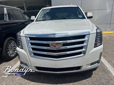 2018 Cadillac Escalade Luxury