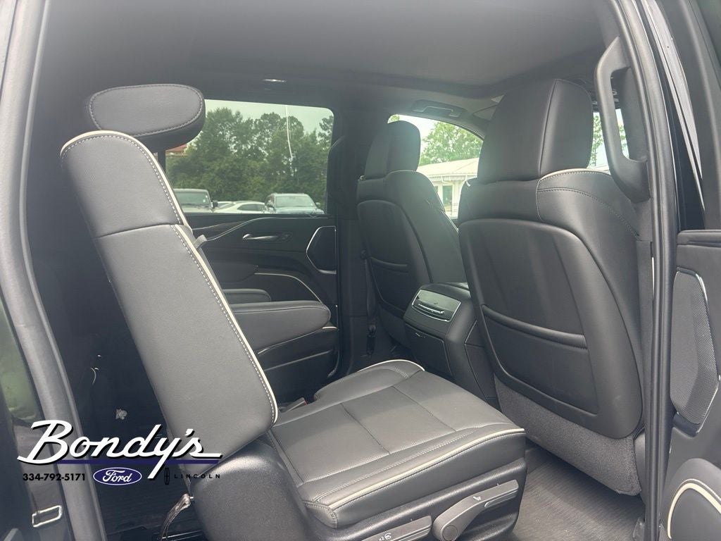 2024 Cadillac Escalade ESV Premium