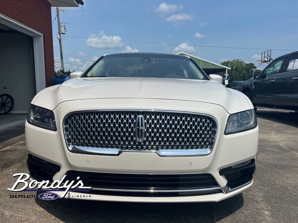 2019 Lincoln Continental Select