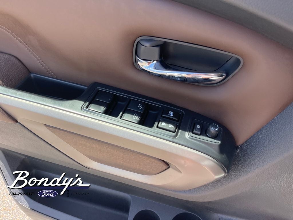 2023 Nissan Titan Platinum Reserve