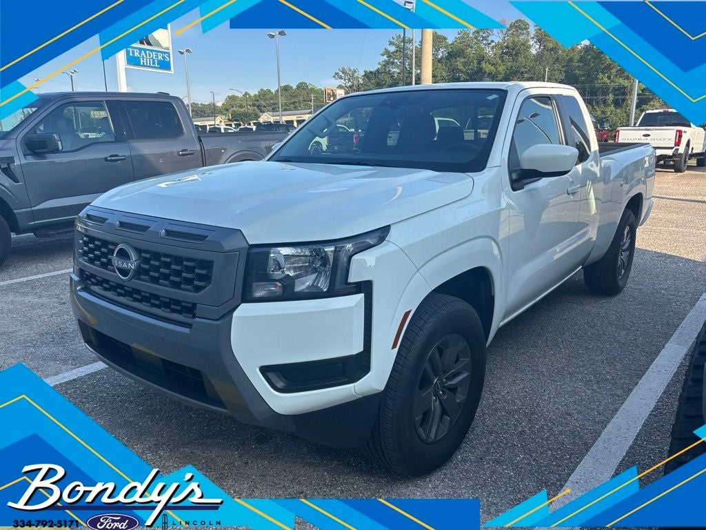 2025 Nissan Frontier SV