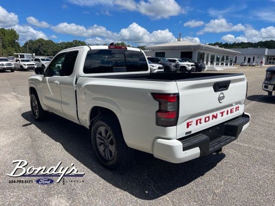 2025 Nissan Frontier SV