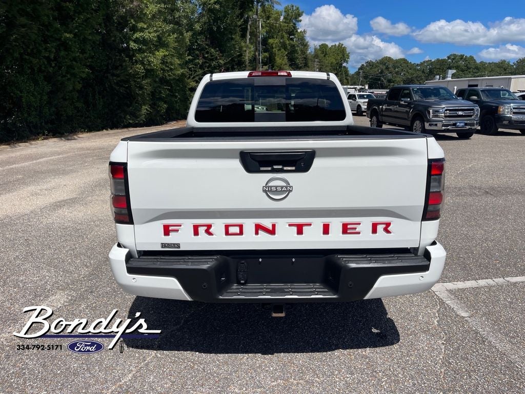 2025 Nissan Frontier SV