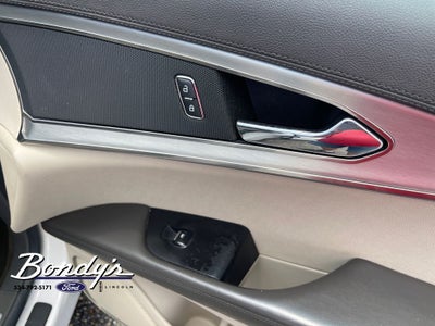 2019 Lincoln Nautilus Standard