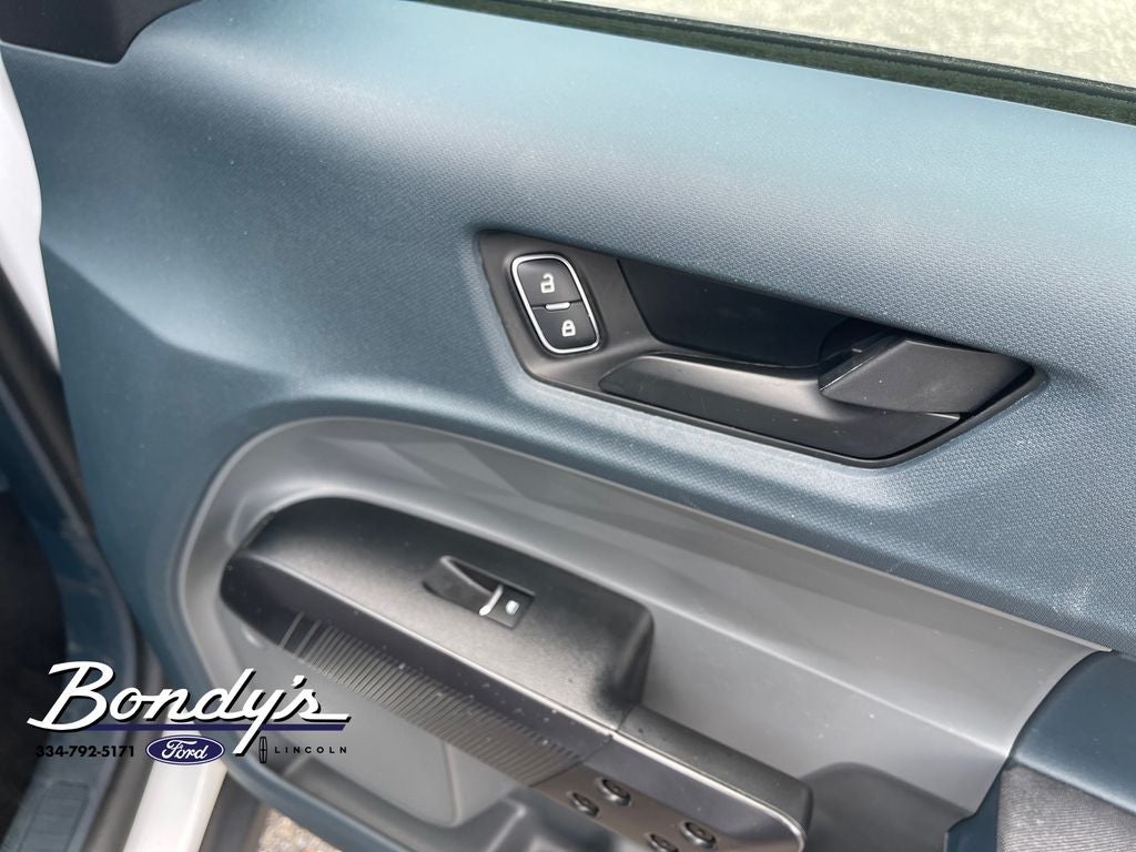 2023 Ford Maverick XL