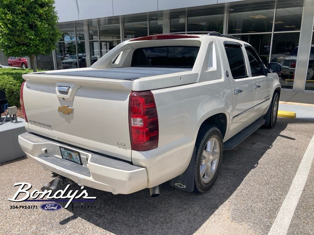 2013 Chevrolet Avalanche 1500 LTZ