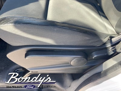 2015 Nissan NV200 SV