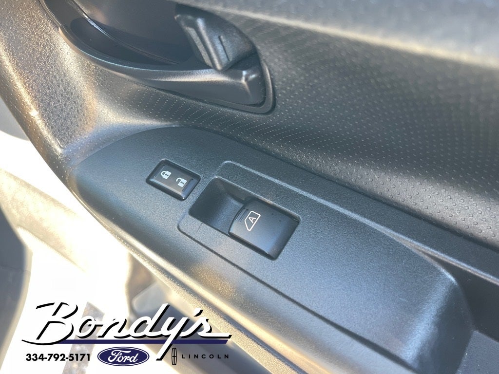 2015 Nissan NV200 SV