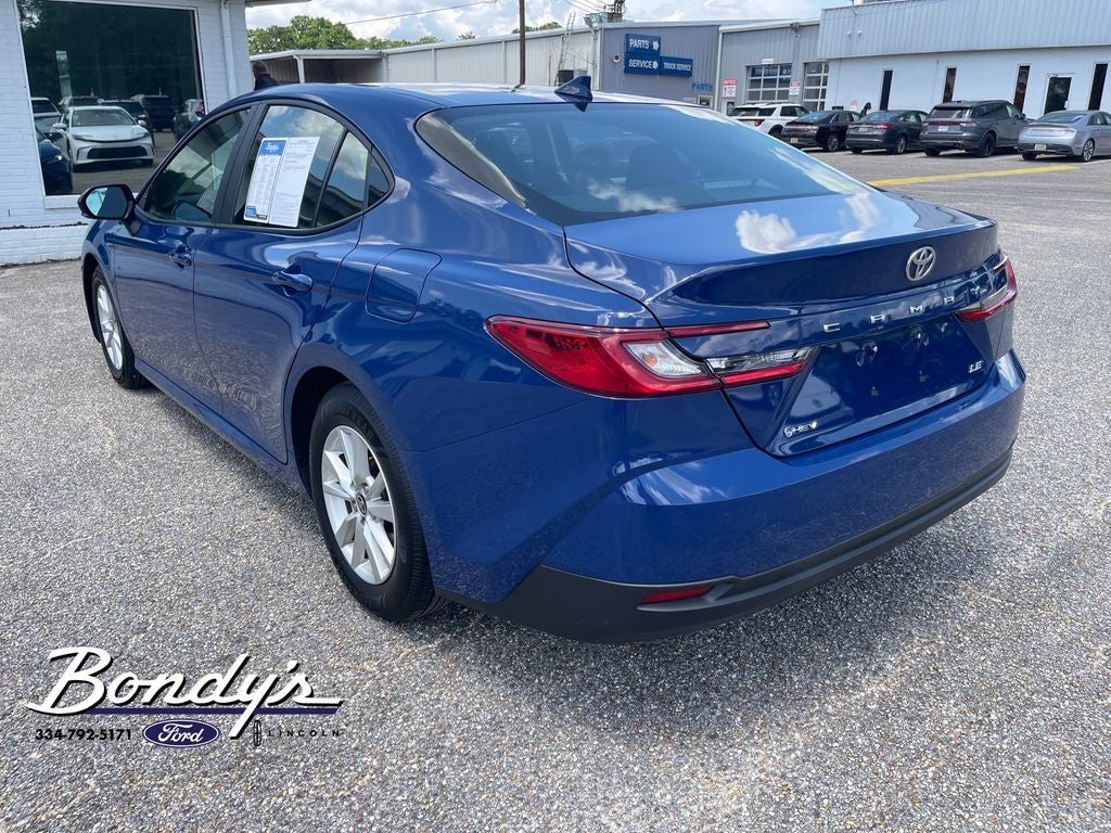 2025 Toyota Camry LE