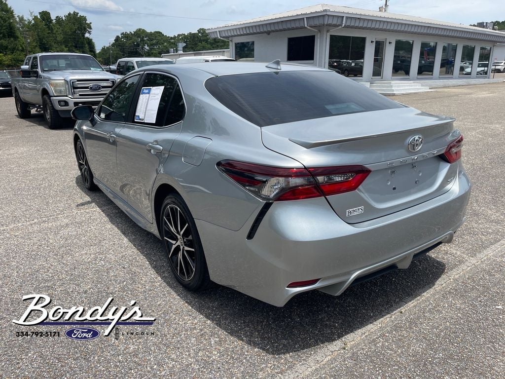 2024 Toyota Camry SE