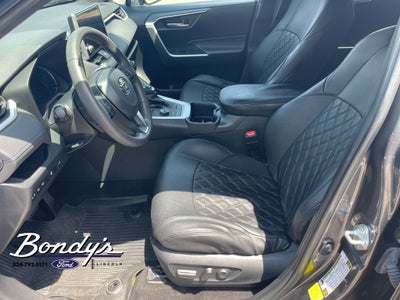 2024 Toyota RAV4 Hybrid SE