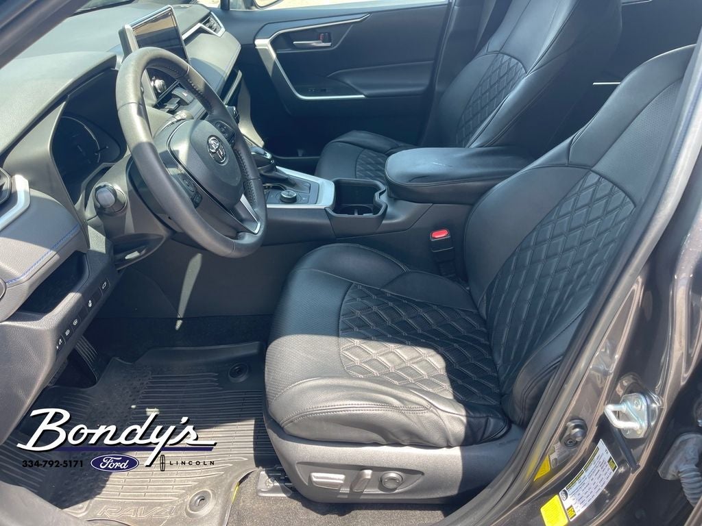2024 Toyota RAV4 Hybrid SE
