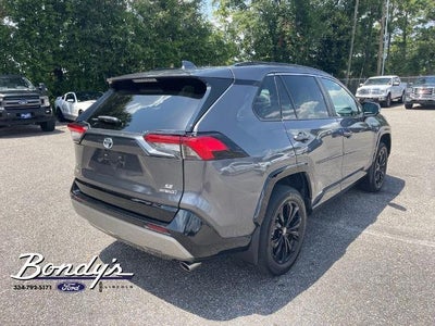 2024 Toyota RAV4 Hybrid SE