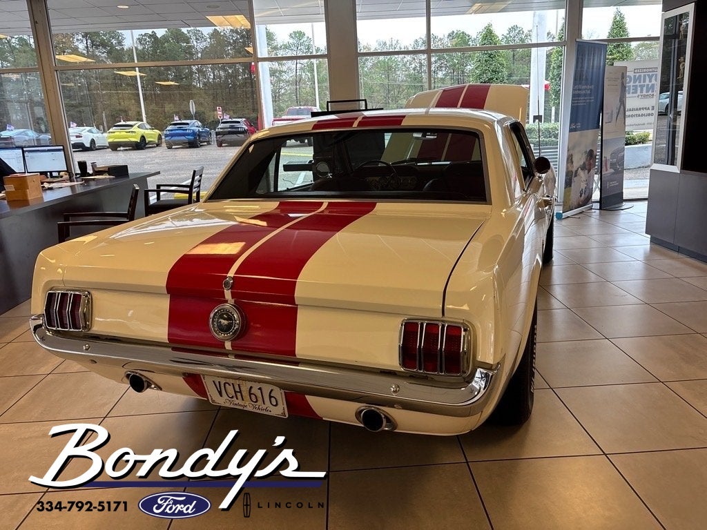 1965 Ford Mustang Base