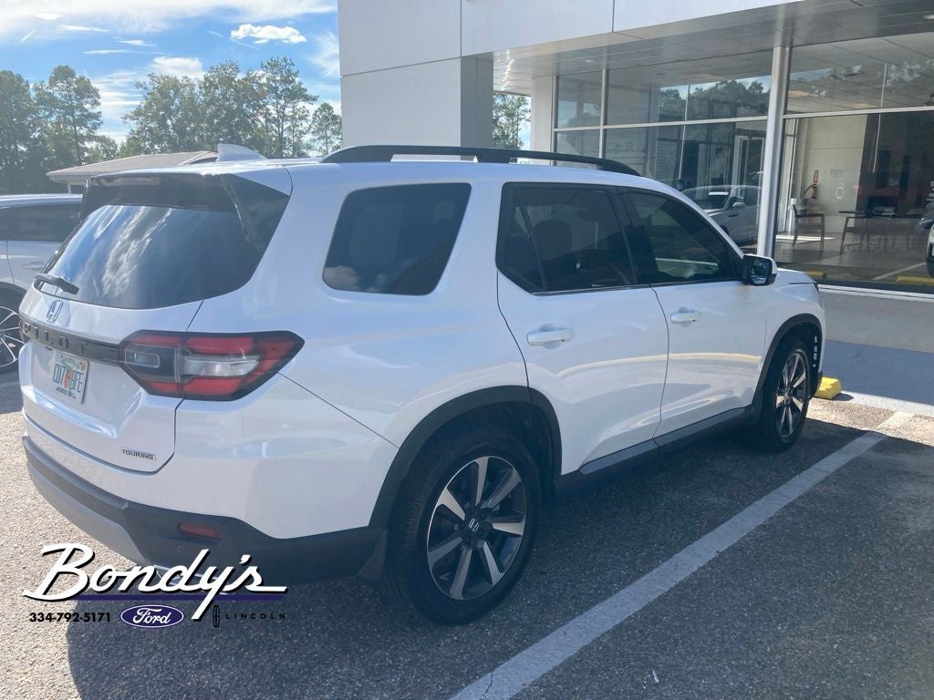 2023 Honda Pilot Touring