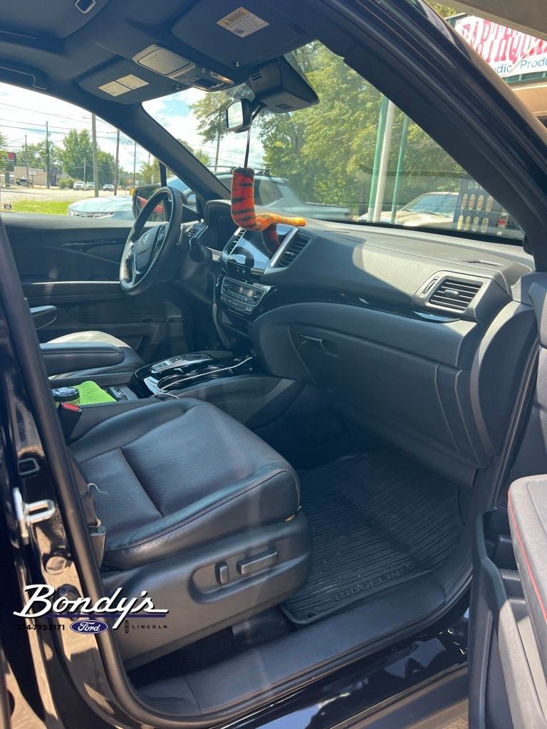 2020 Honda Ridgeline Black Edition