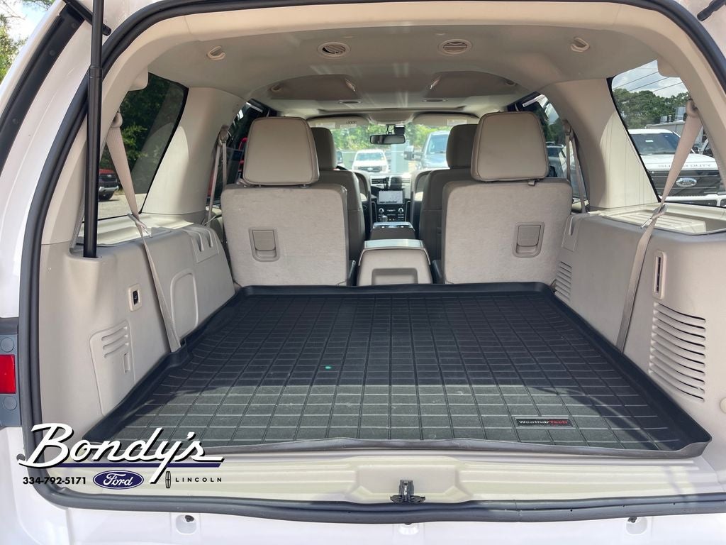 2017 Lincoln Navigator Select