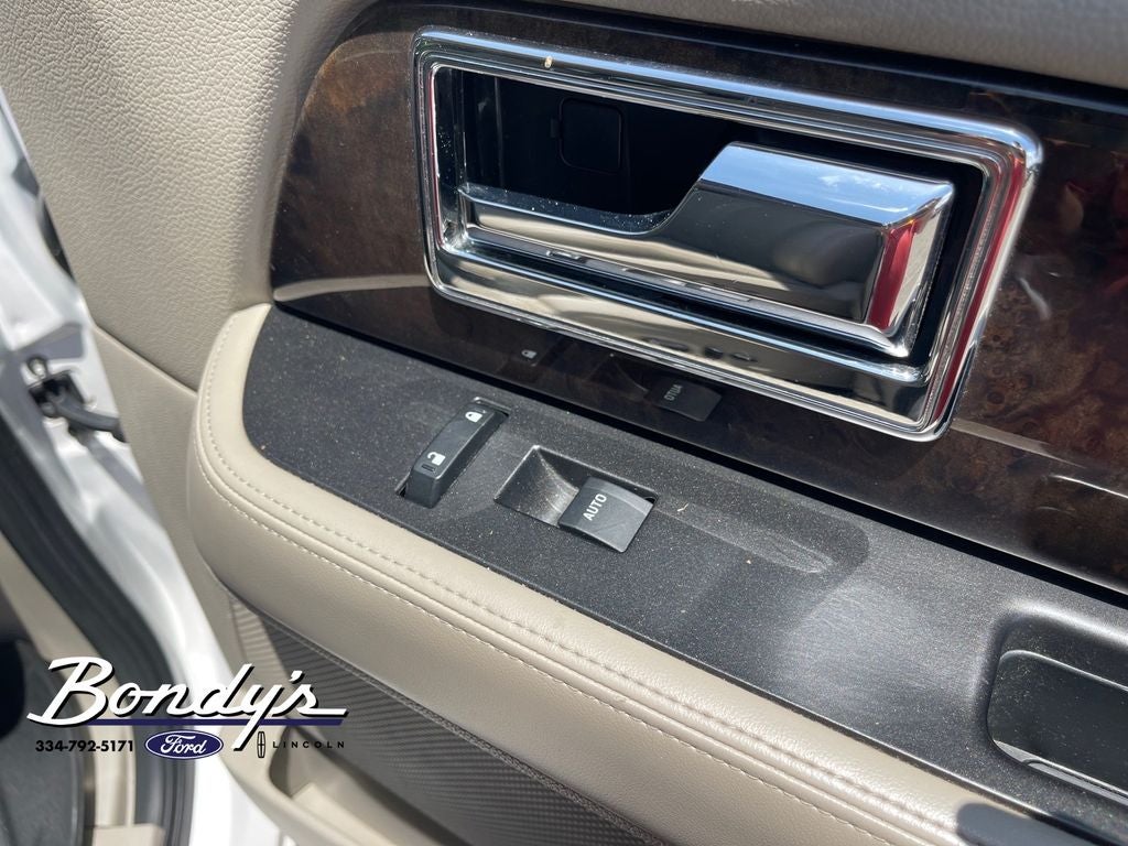 2017 Lincoln Navigator Select
