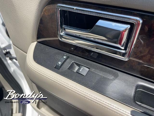 2017 Lincoln Navigator Select