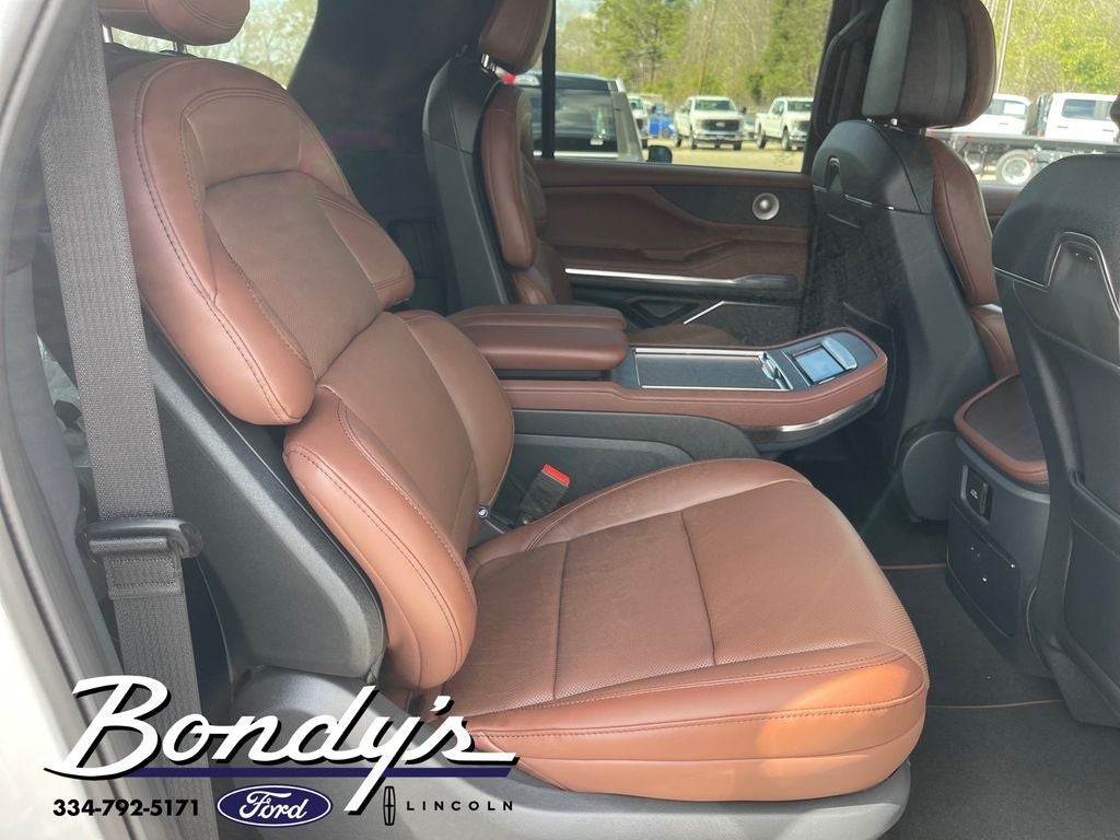 2026 Lincoln Navigator L Reserve