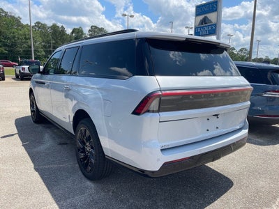 2026 Lincoln Navigator L Reserve