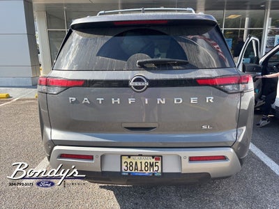 2024 Nissan Pathfinder SL