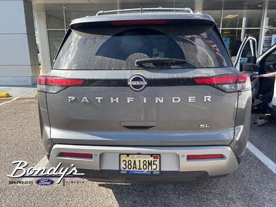 2024 Nissan Pathfinder SL