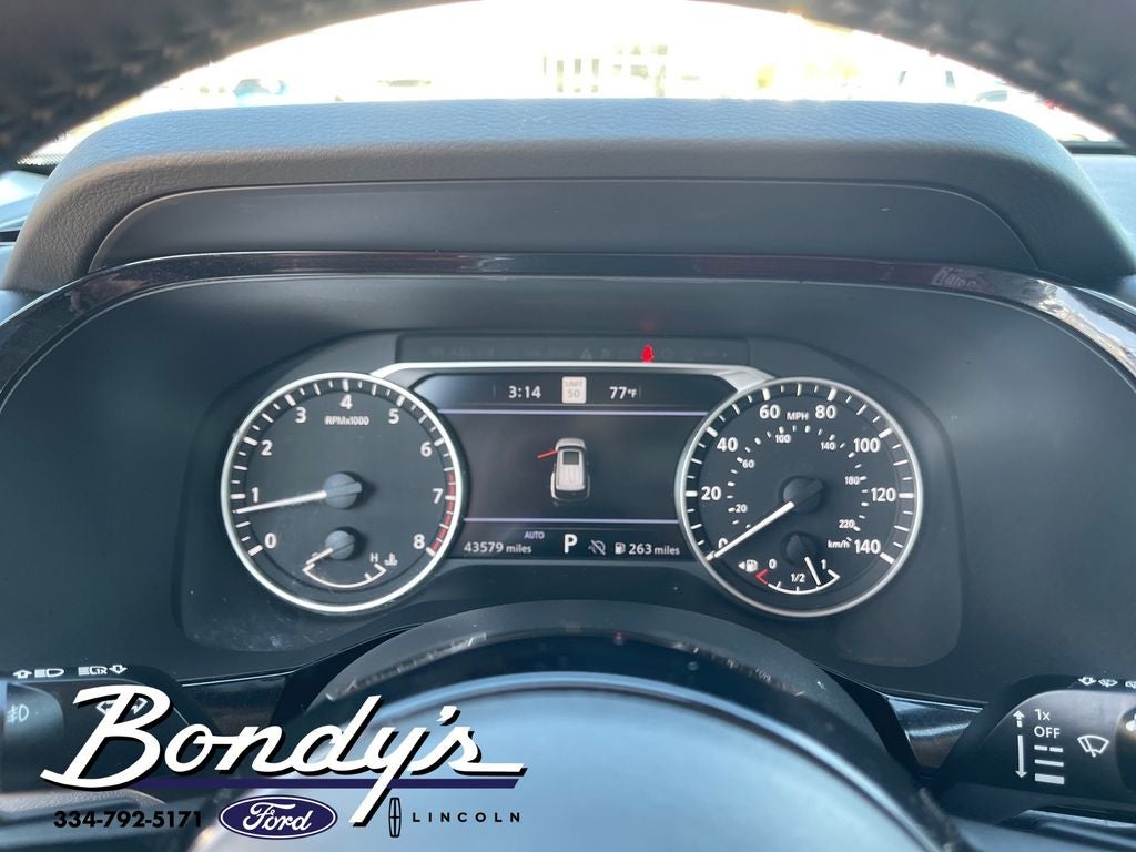 2023 Nissan Pathfinder SL