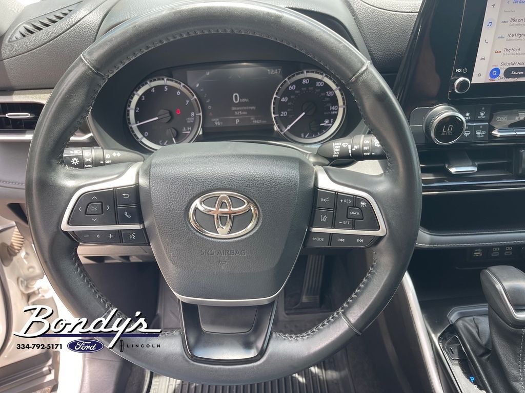 2023 Toyota Highlander LE