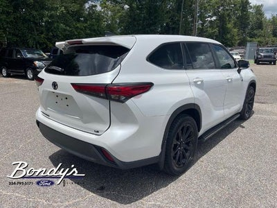 2023 Toyota Highlander LE