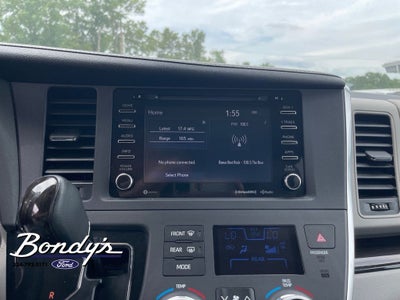 2018 Toyota Sienna XLE 8 Passenger