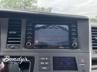 2018 Toyota Sienna XLE 8 Passenger