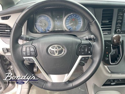 2018 Toyota Sienna XLE 8 Passenger