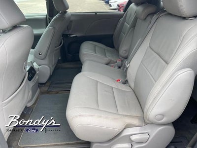 2018 Toyota Sienna XLE 8 Passenger