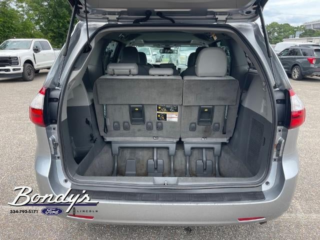 2018 Toyota Sienna XLE 8 Passenger