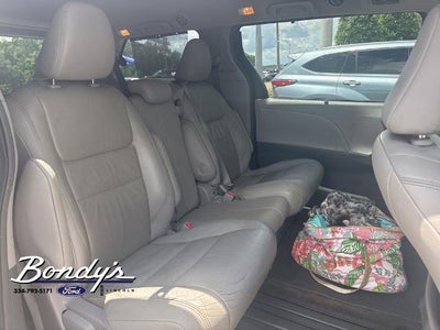 2018 Toyota Sienna XLE 8 Passenger